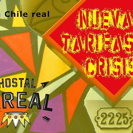 Hostal Irreal Santiago del Cile Esterno foto